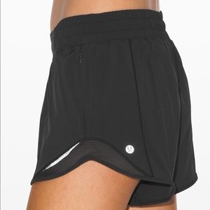 Lululemon Hotty Hot Shorts
